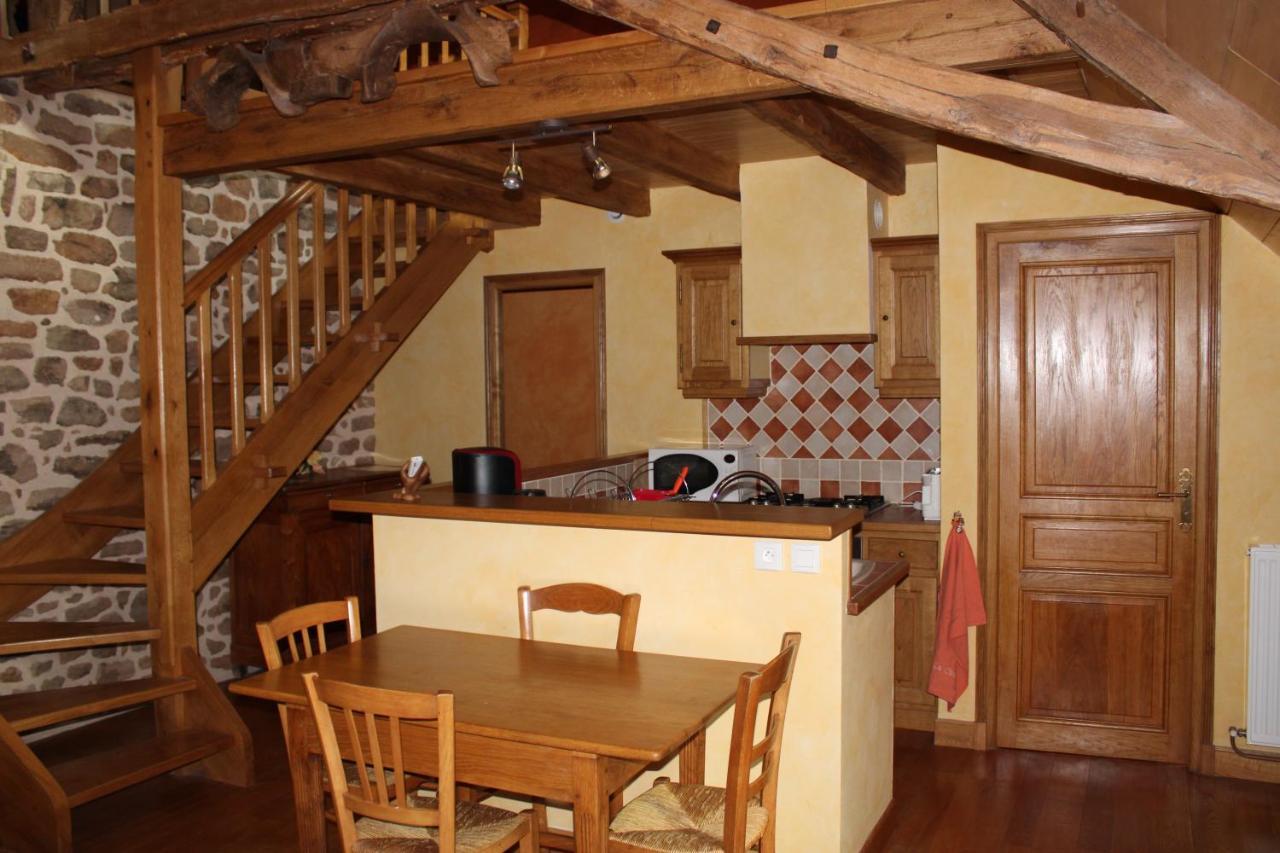 Gites De Lez Laguépie Exterior foto